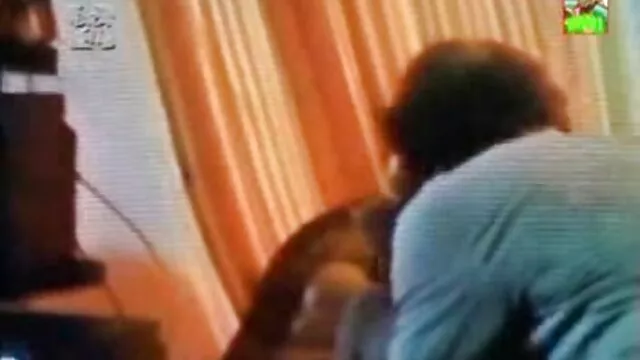 ロシアの女の子の性のカフェ 無料 女性 セックス 動画