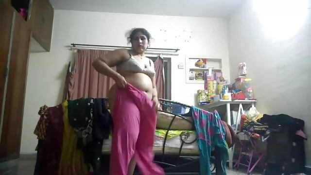 ストローに流れるお風呂の美しさは美味しいです。 女の子 セックス 動画