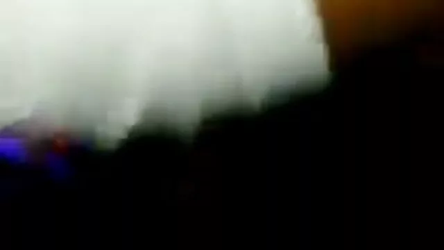 ブルネット裸の通り エッチ 女子 動画