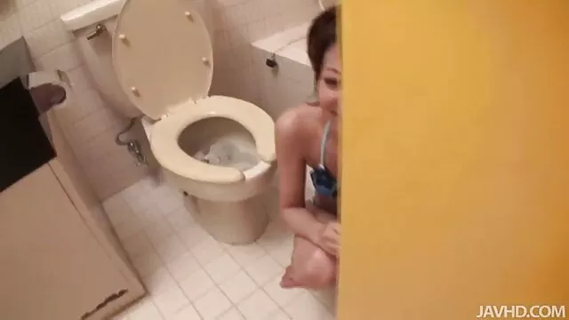 ラテック 女 だけ の エロ 動画